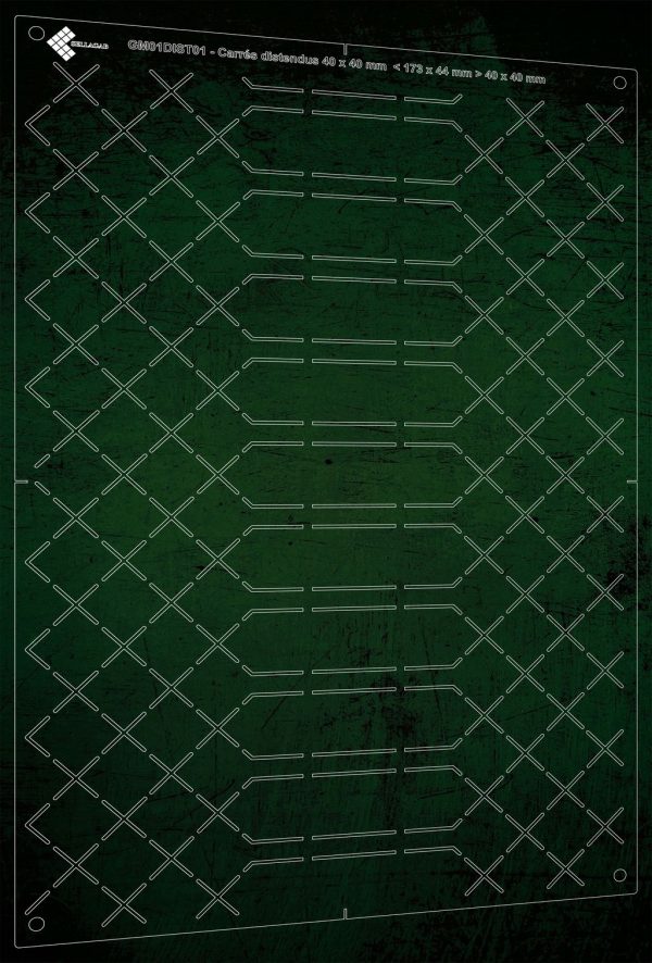 GM01DIST01- Carrés distendus 40x40 mm  	< | 173x44 mm> 40x40 mm